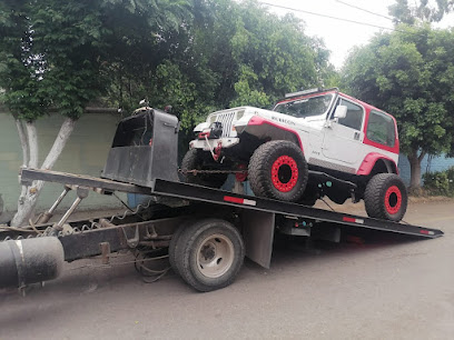Gruas y maniobras Aztlan